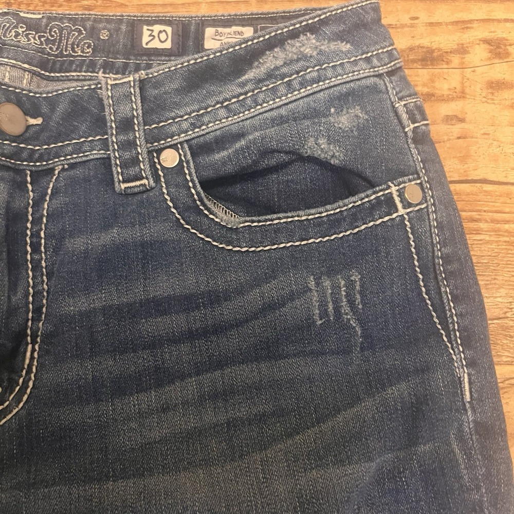 Miss Me Distressed Boyfriend Ankle Size 30 Stretchy Comfy Stylish Date Night - Picture 8 of 16